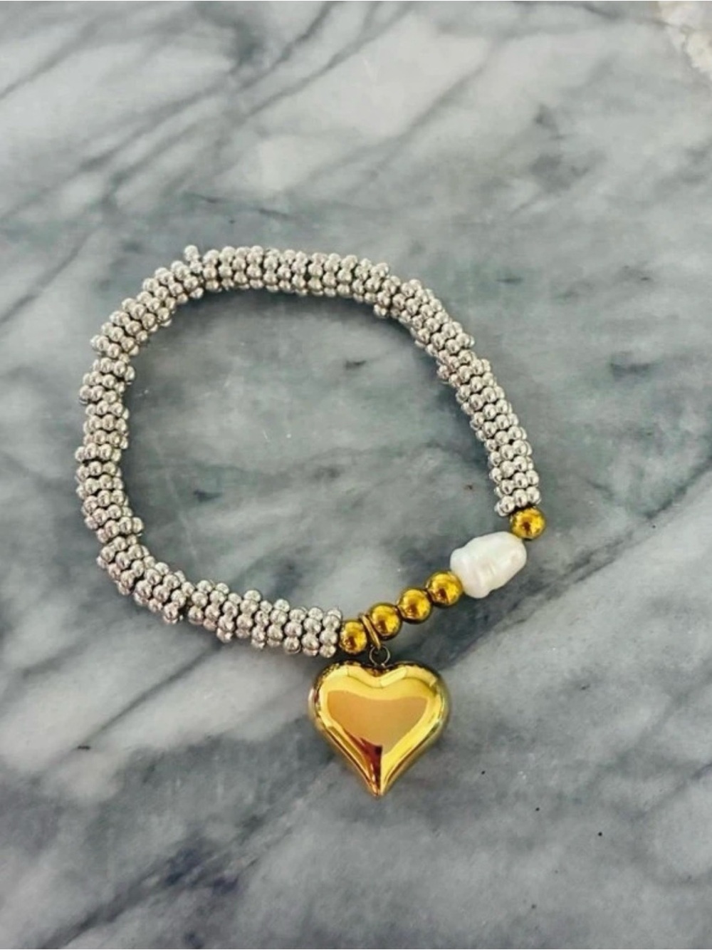 Y2K Gold Heart Charm Beaded Bracelet - Silver and Gold